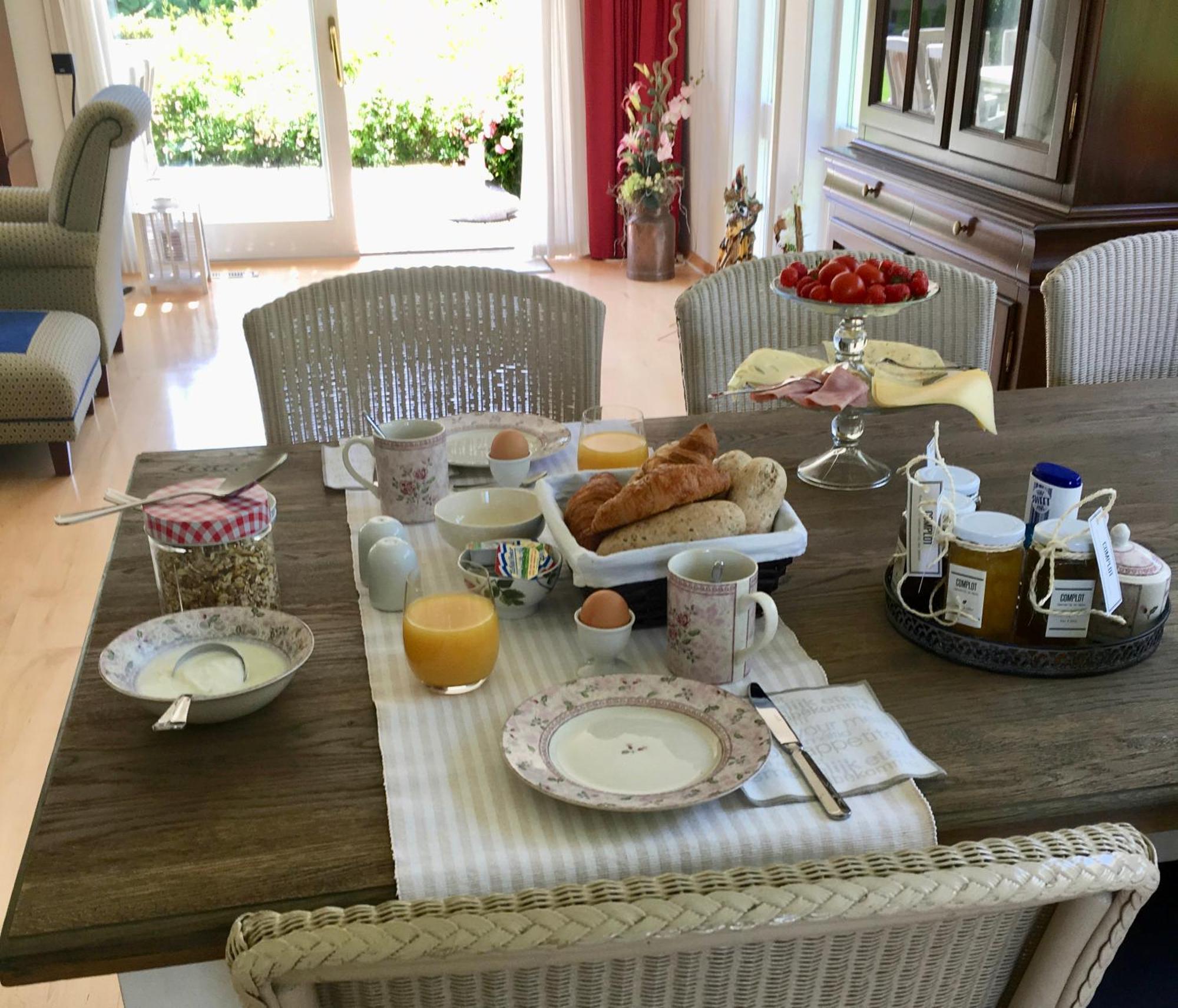 Bed And Breakfast De Lijster Zuid-Scharwoude Dış mekan fotoğraf