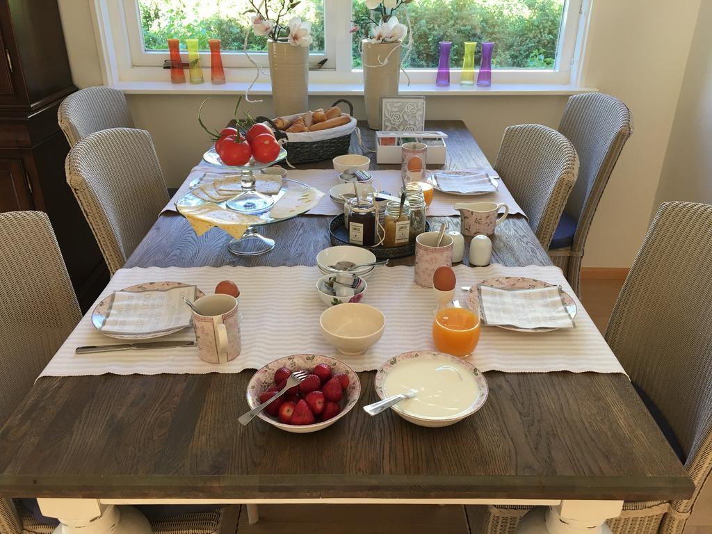 Bed And Breakfast De Lijster Zuid-Scharwoude Dış mekan fotoğraf